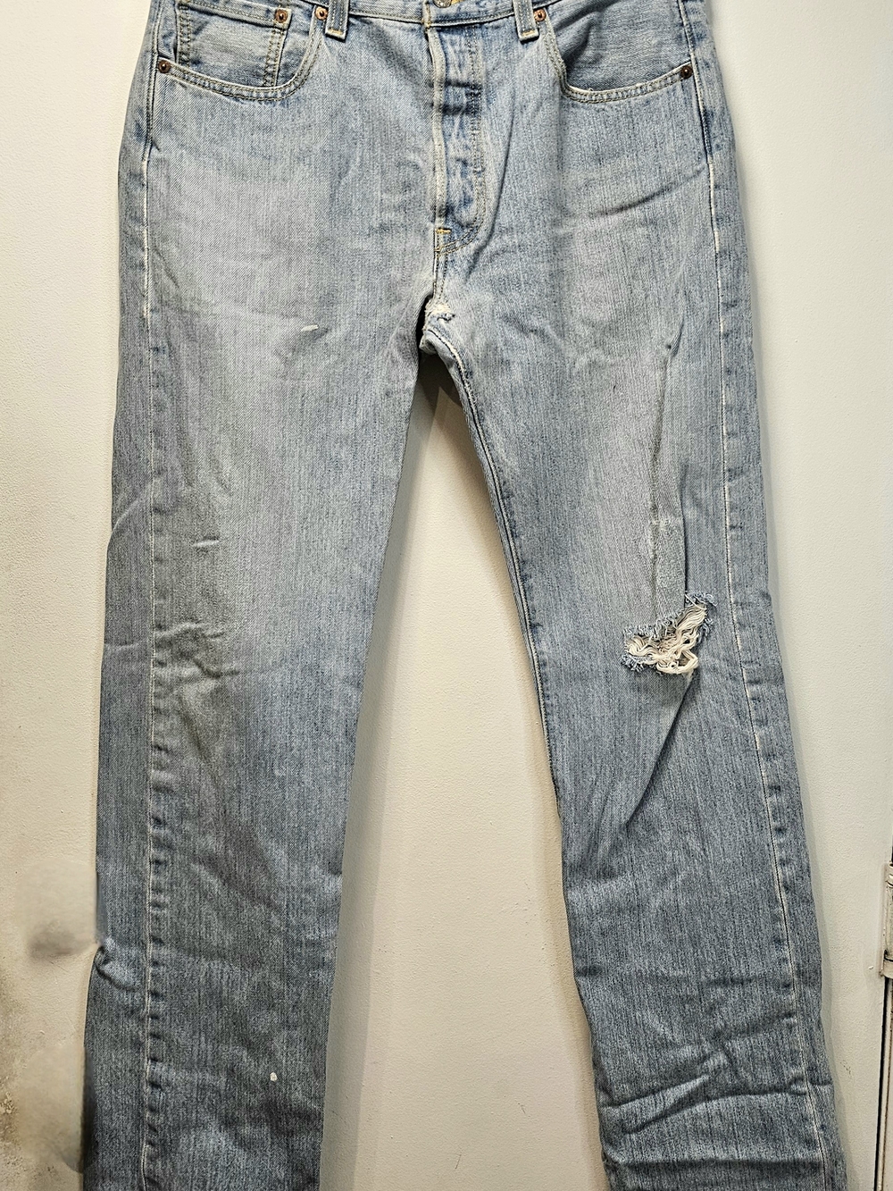 501 Original Vintage Classic Wash Men's Jeans Distressed Straight Leg Button Fly